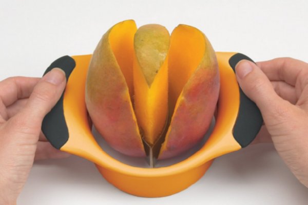 mango-peeler-kitchen-gadget